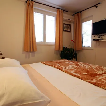 Lejlighed Ivana Mitten Im Blumengarten By Interhome Dubrovnik